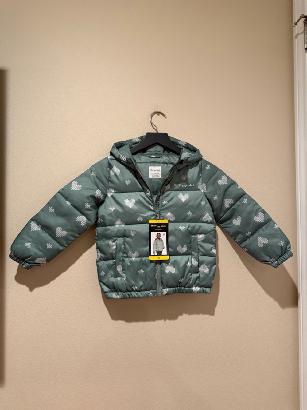 NWT Green Heart Print Puffer Jacket with Hood